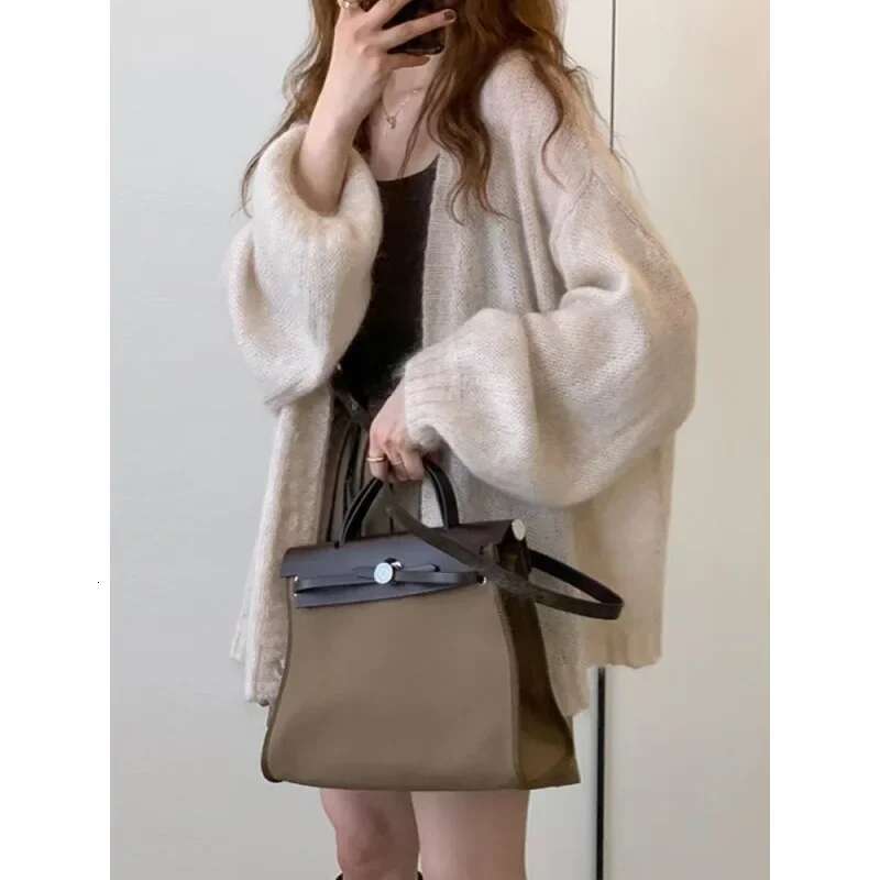 2024 Spring And Autumn New Style Sweaterknit Loose Fit Cardigan Top Versatile Jacket Outerwear V-Neck Thin