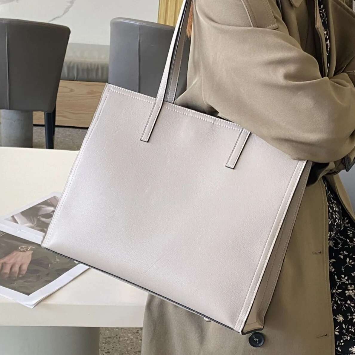 Large Capacity Tote Laptop Bag, Commuting Bag