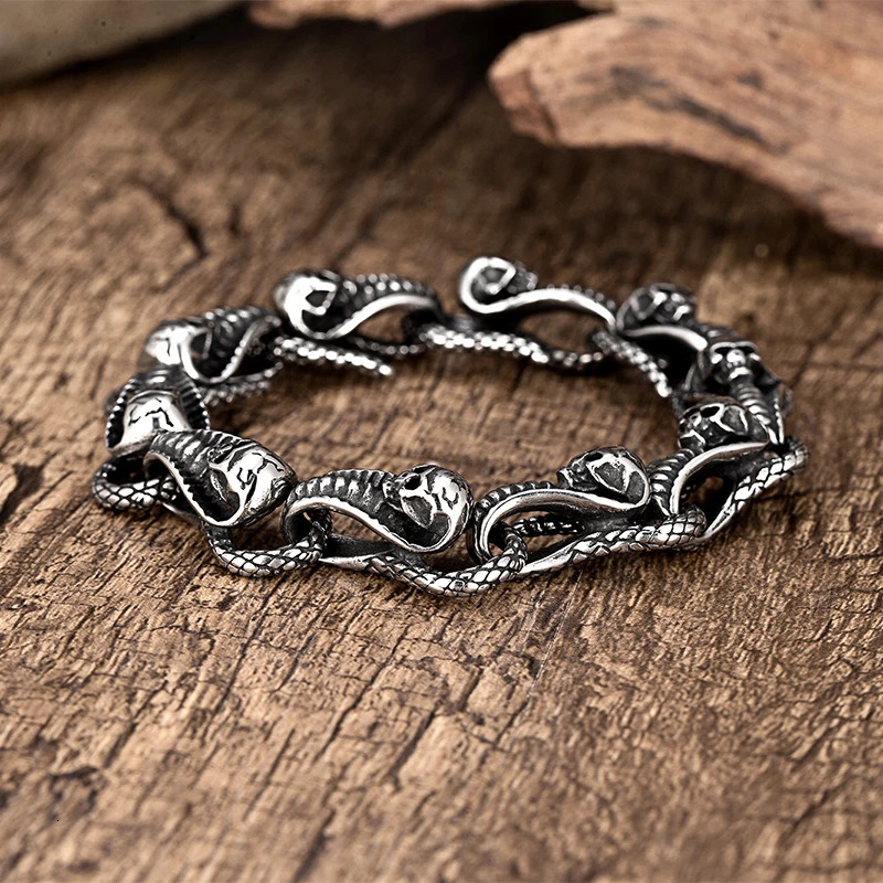 Fashionable Mens Snake Bracelet with Alternative Personality and Super Cool Skull Head Bangle Male Stainless steel hand jewelry 250220