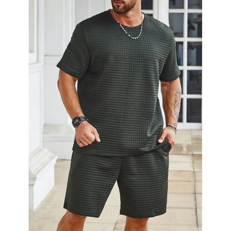 Mens oversized checkered summer casual shorts are fashionable loose breathable and quick drying mens clothing shorts 250220