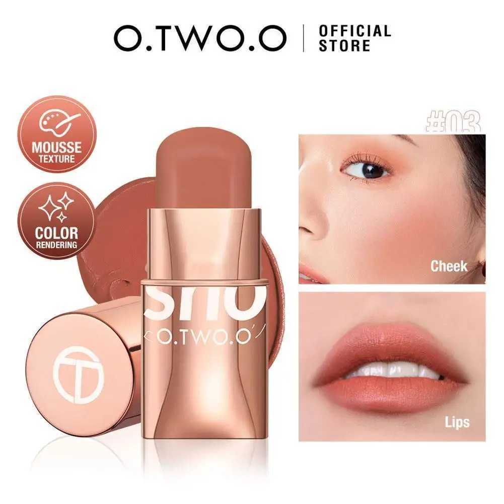 Lipstick B stick 3 in 1 eyes cheek and lip color building waterproof light cream multi stick female makeupW250220