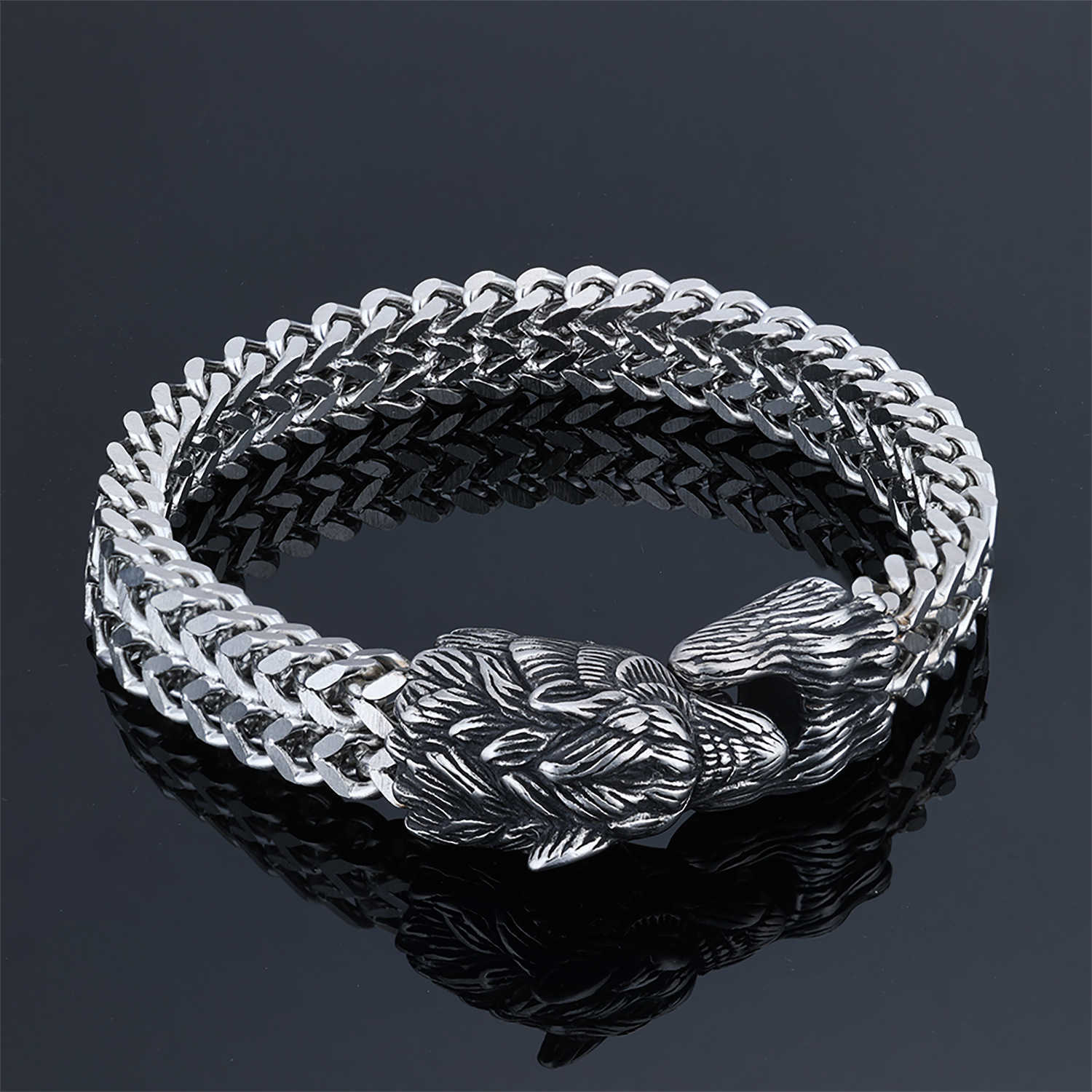 Charm Bracelets Stainless steel hot selling animal series wolf head shaped woven bracelet H25220 4 H3KL