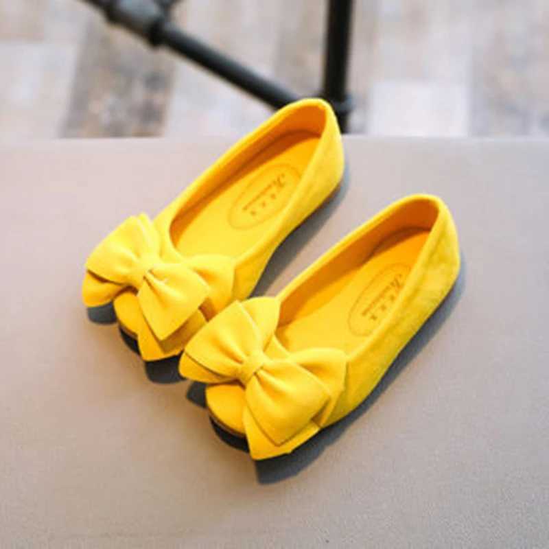2019 Brand New Fashion Children Princess Shoes Kids Girl Dress Party Shoes Flats Casual Single First Walkers Soft Slip-on X250220