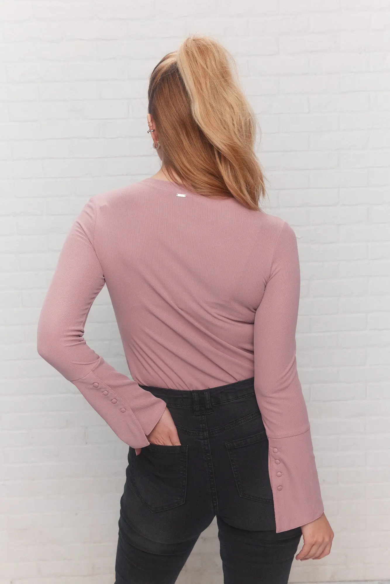Basic Stretchy Ribbed Long Sleeve Fitted Pink Sweater Top with flared shirt cuffs