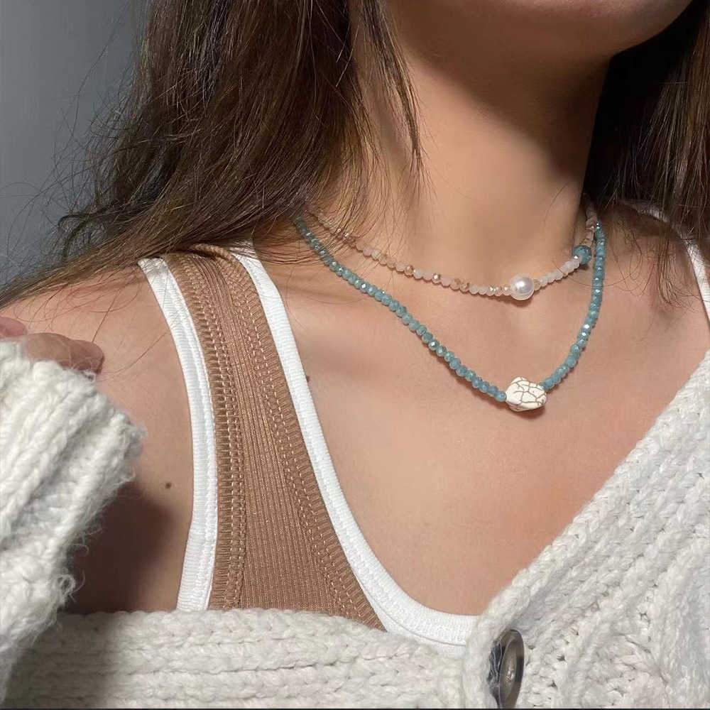 Pendant Necklaces Korean Ins style crystal bead necklace for women niche and versatile. Pearl colored beads collarbone chain dopamine jewelry H25219