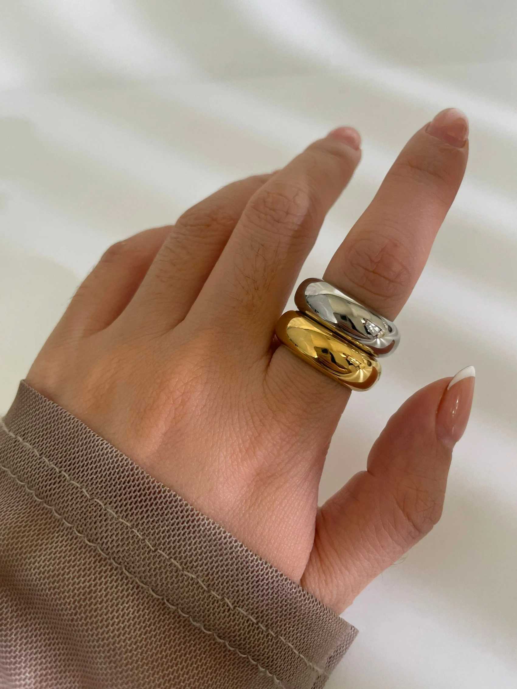 Perisbox Minimalist Smooth Gold Silver Plated Wide Rings for Wen Men Stainless Steel Anti-Tarnish Stackable Fashion Jewelry X250220