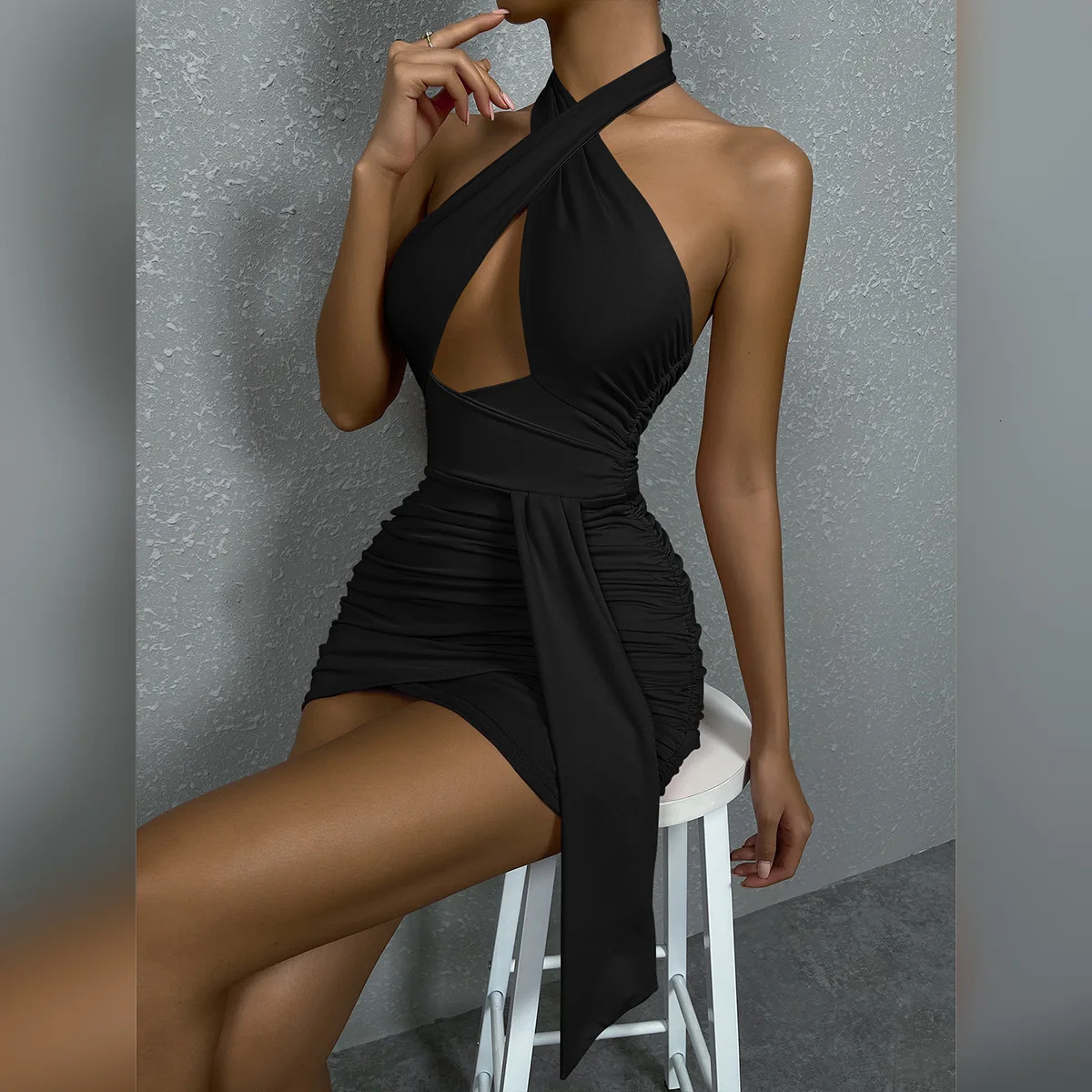 Summer Sexy Halter Cross Night Club Dress for Women Backless Cut-out Pleated Mini Party Dress Sleeveless Buttocks Bodycon Dress 250219