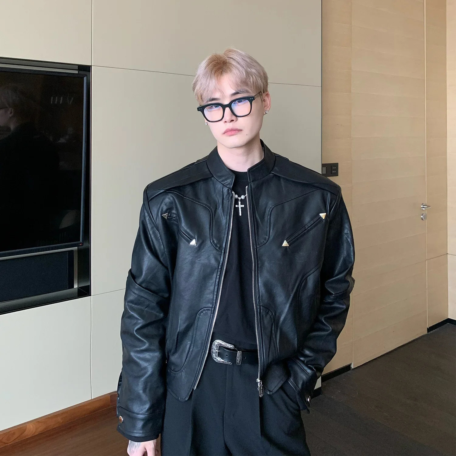 American Style High-end Feel Cropped Motorcycle Leather Jacket For Men Loose Fit Niche Trendy Outdoor Wear 250219