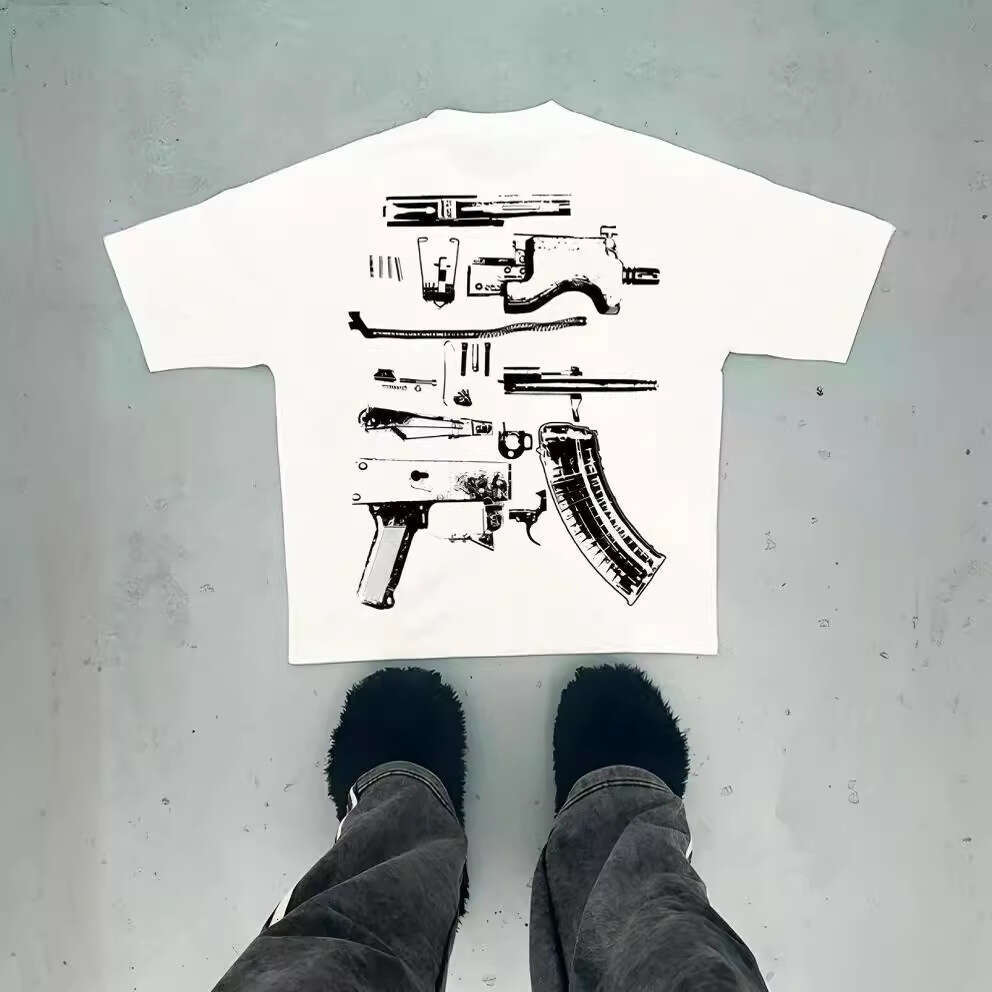 style short sleeved T-shirt for both men women, casual trend, spring and summer new T-shirt, pistol printed top