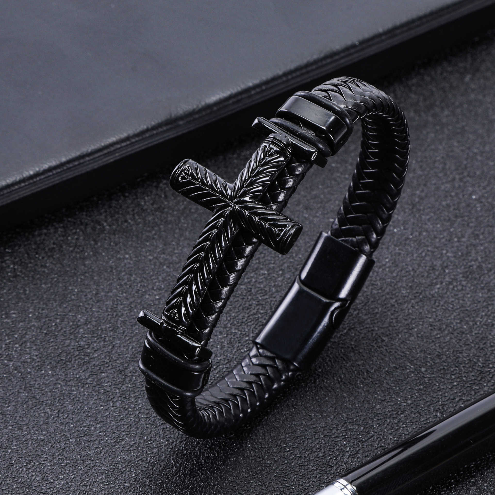 Charm Bracelets Bracelet new fashion cross mens creative bracelet woven cowhide magnetic buckle bracelet H25220