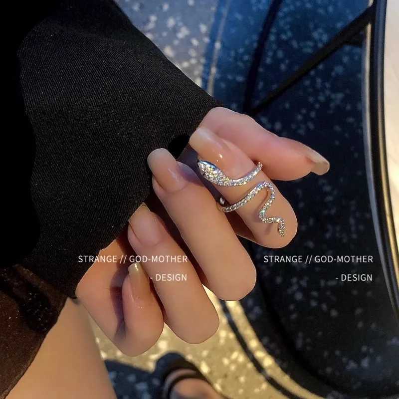 New Starlight Couple Night Glow Ring for Wen Men Simple Fashion Adjustable Star Couple Rings Vntines Day Jewelry Gift X250220