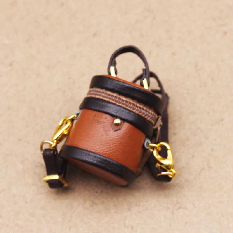 Keychains Lanyards Doll Apparel Fashion Miniature Bag For 1/6 1/8 1/12 BJD OB11 Doll Toys Barrel bag Doll Clothes Accessories Doll Purse Belt Bag Hand