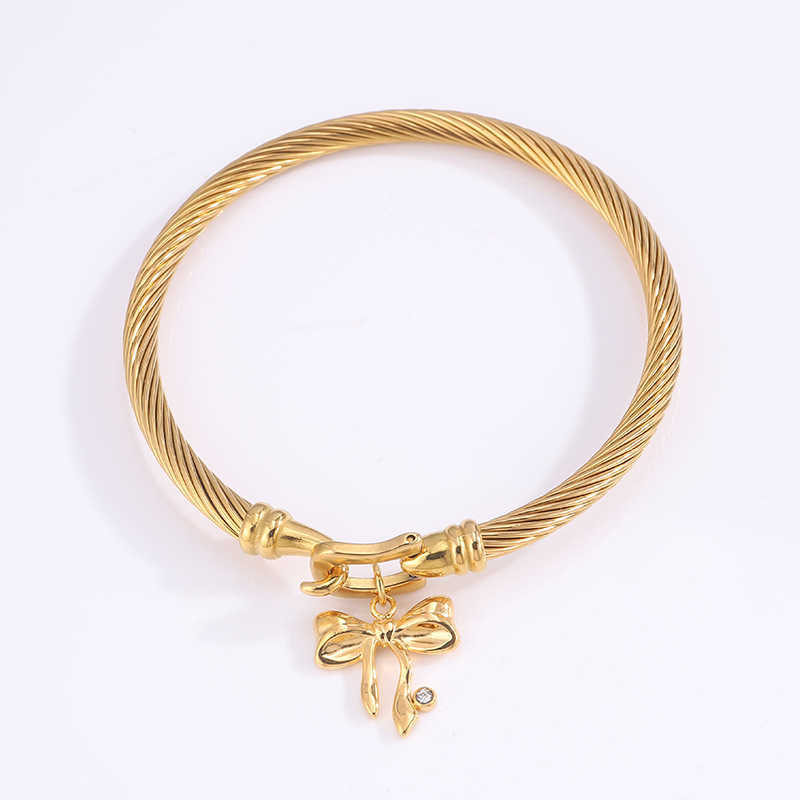 Charm Bracelets Titanium steel bracelet for girls high-end fashionable versatile personalized new style colorfast horseshoe buckle accessory H25220 2 
