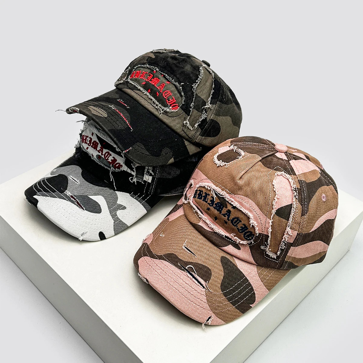 Unisex Broken Style Sanskrit Embroidery Baseball Hats Versatile American Sunshade Camouflage Peaked Caps Fashion Personal 250214
