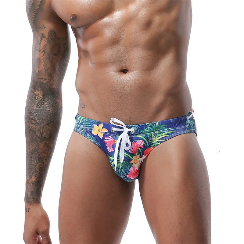 Mens Swimwear Swimsuit Beach Low Waist Briefs Leopard Digital Printing Crochet Bikini Surfing Swim Wear Bathing Suit 250220