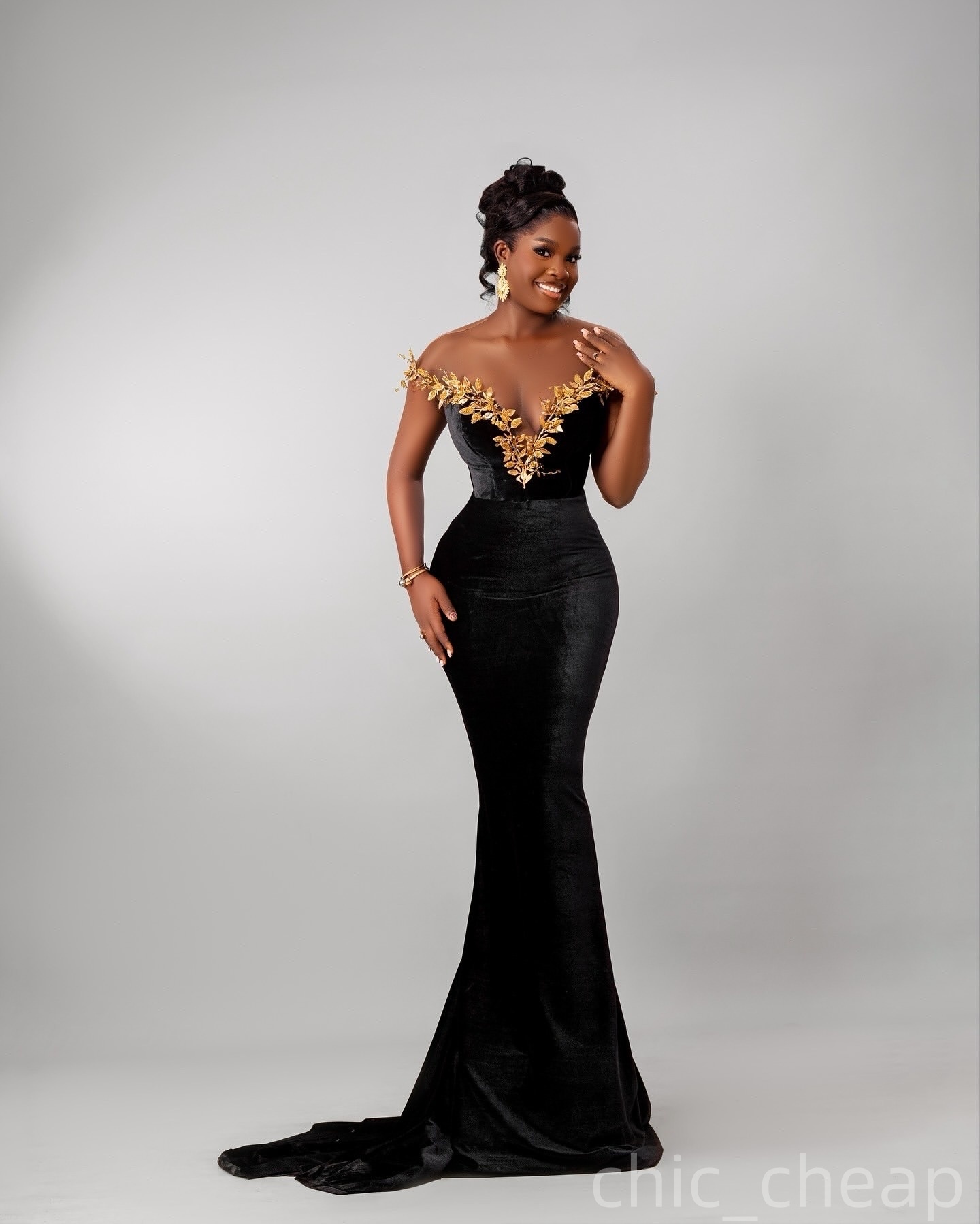 Black Mermaid Prom Dresses 2025 Florals Sheer Neck Velvet Evening Formal Party Second Birthday Engagement Gowns Plus Size Dress For Special Occasions