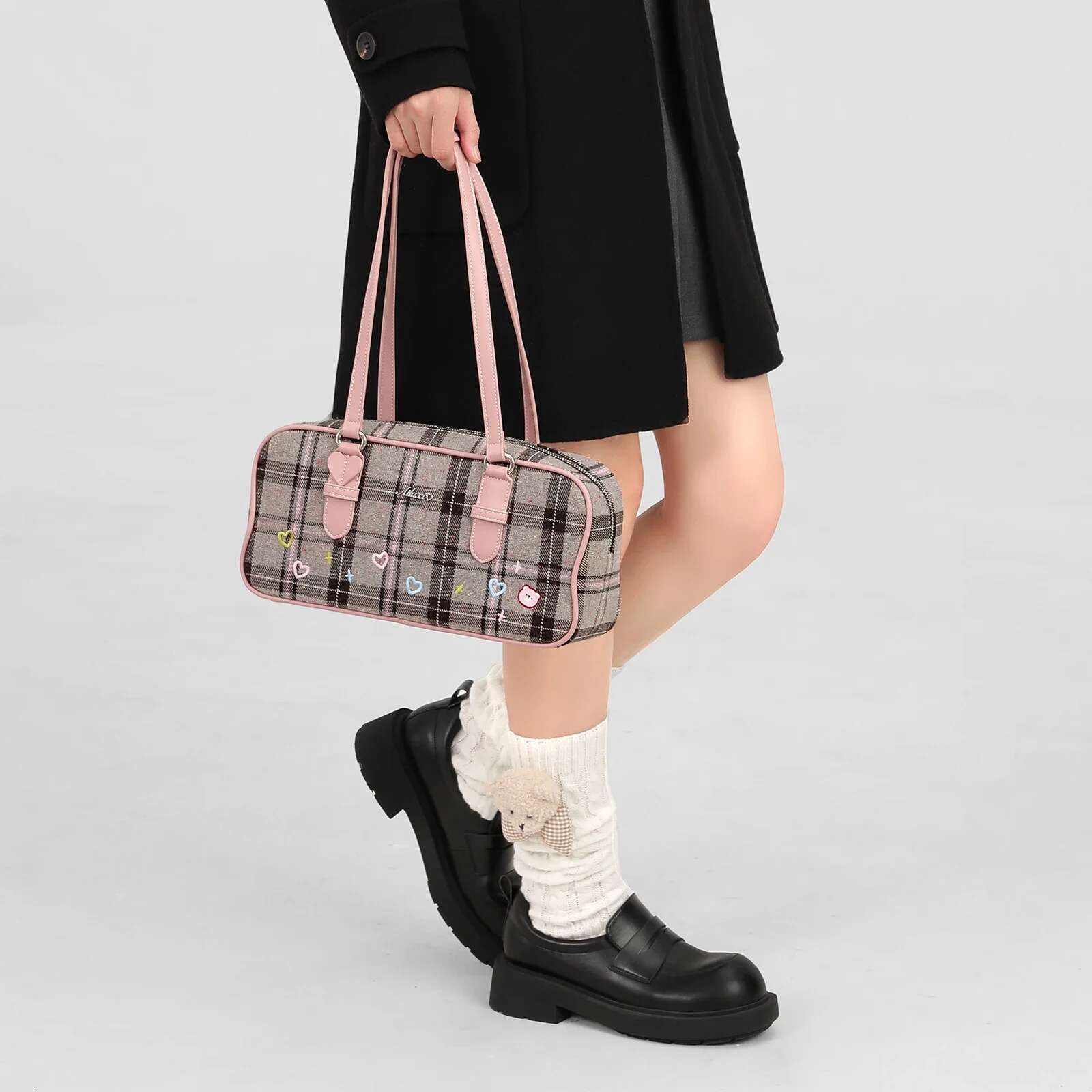 AII Large Capacity Bowg Cute Plaid Wool Underarm Heart Print Handbag Daily Commuting Gym Bag Christmas Halloween Gift