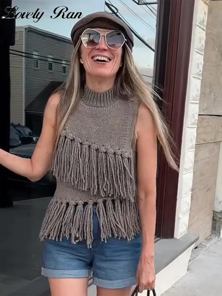 Leisure tassel knitted womens vest sleeveless turtle neck womens vest splicing work spring elegant ultra-thin irregular womens knitting 250218