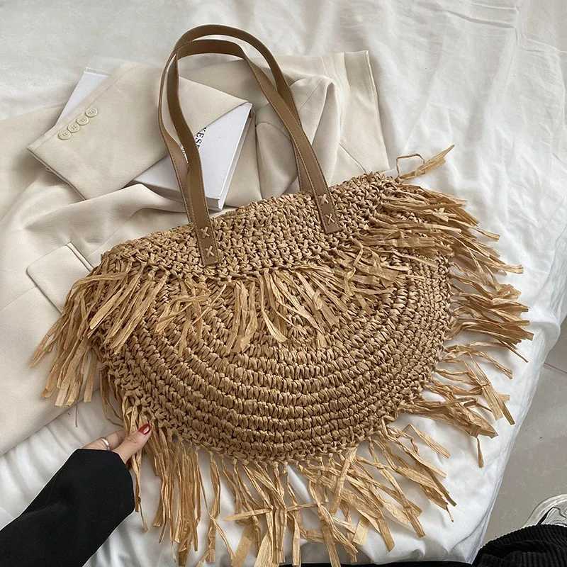 Bohemian Straw Bag Tassel Designer Rattan Shoulder Bags Large Capacity Casual Travel Handbags for Women Summer Beach Bags 2025 Z250219