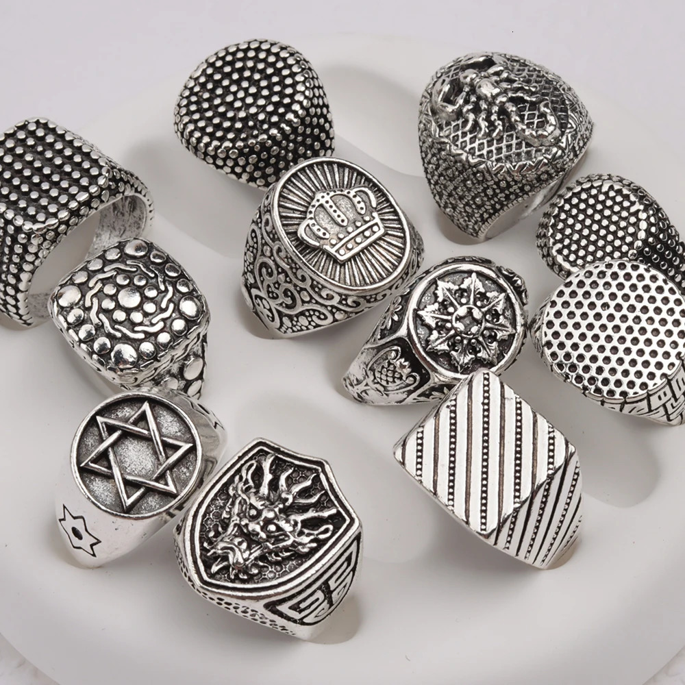 Wholesale 20Pcs/lot Vintage Square Ring For Women Men Mix Style Retro Punk Hip Hop Rock Party Jewelry 250218