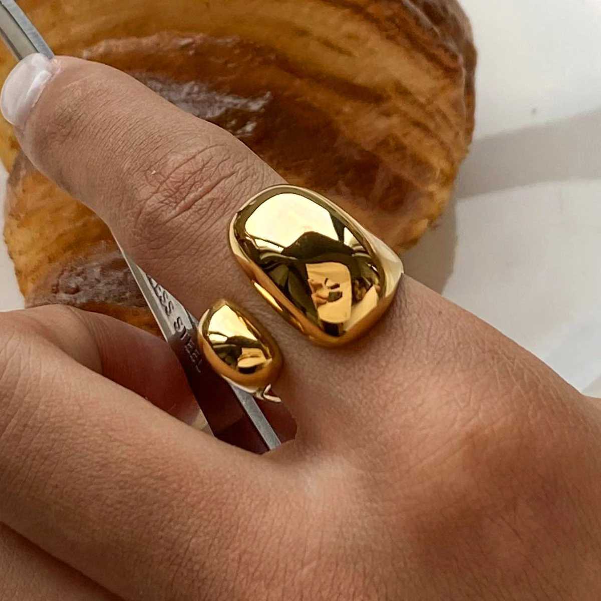 Uworld Minimalist 316L Stainless Steel INS Ring High Quality Waterproof Charm Metal Gold Silver Fashion Finger Jewelry X250220