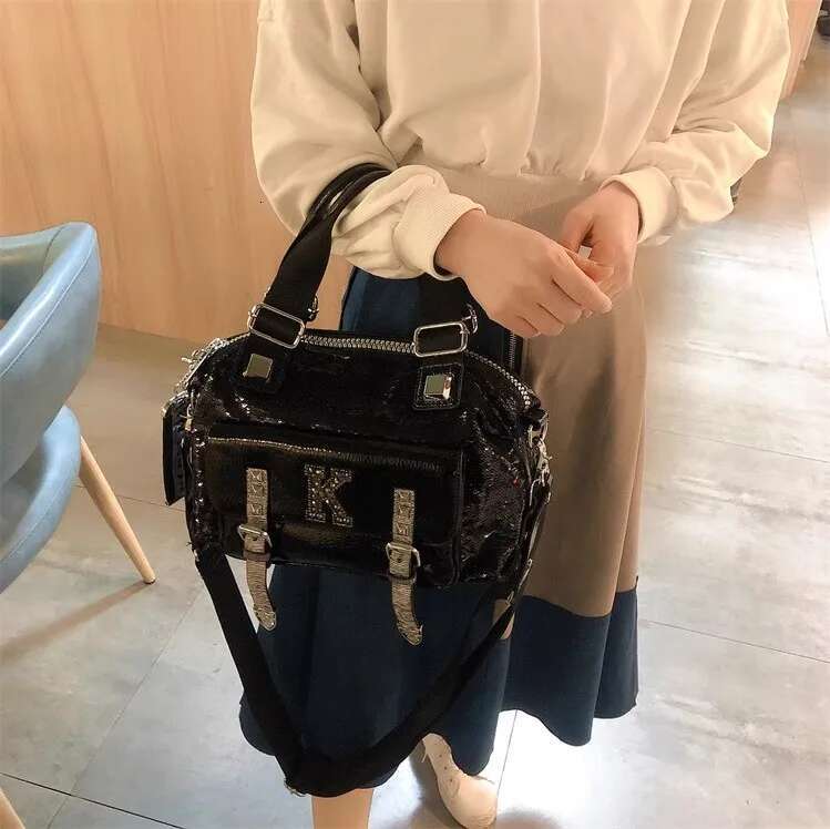 High Quality Textured Leather Pillow Glitter Shiny Sequins Large Capacity Women's Handbag Lady Purse Shoulder Messenger Bag