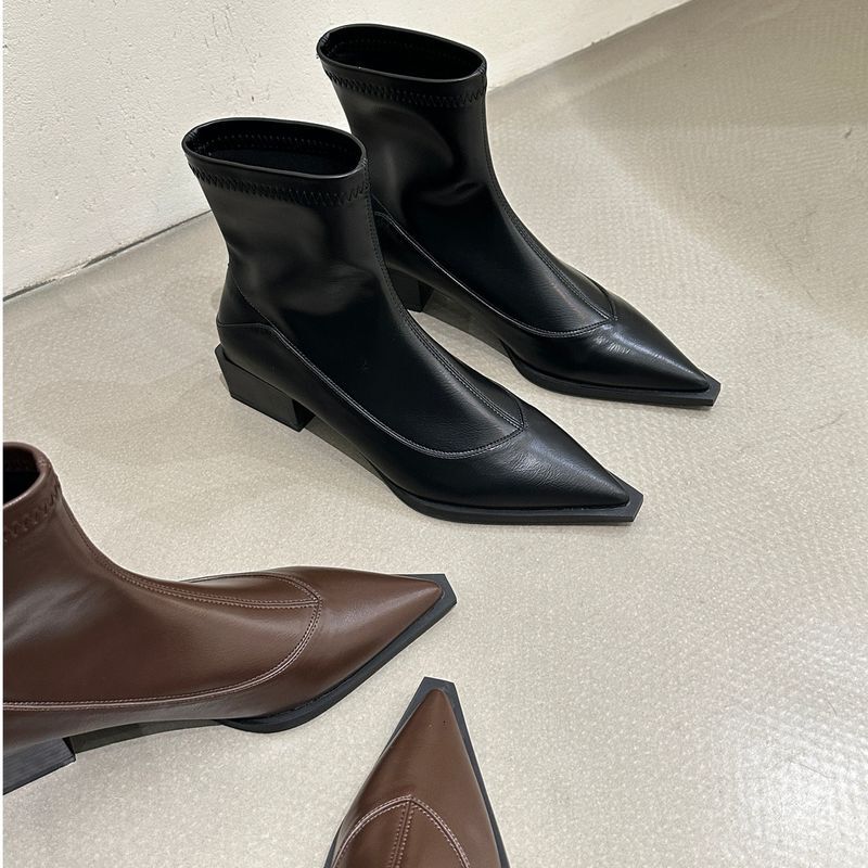 S Pointed Short For Women, New 2024 Autumn Winter Women's Fashion, Thick And Slim Boots, Niche Design, Martin Boots