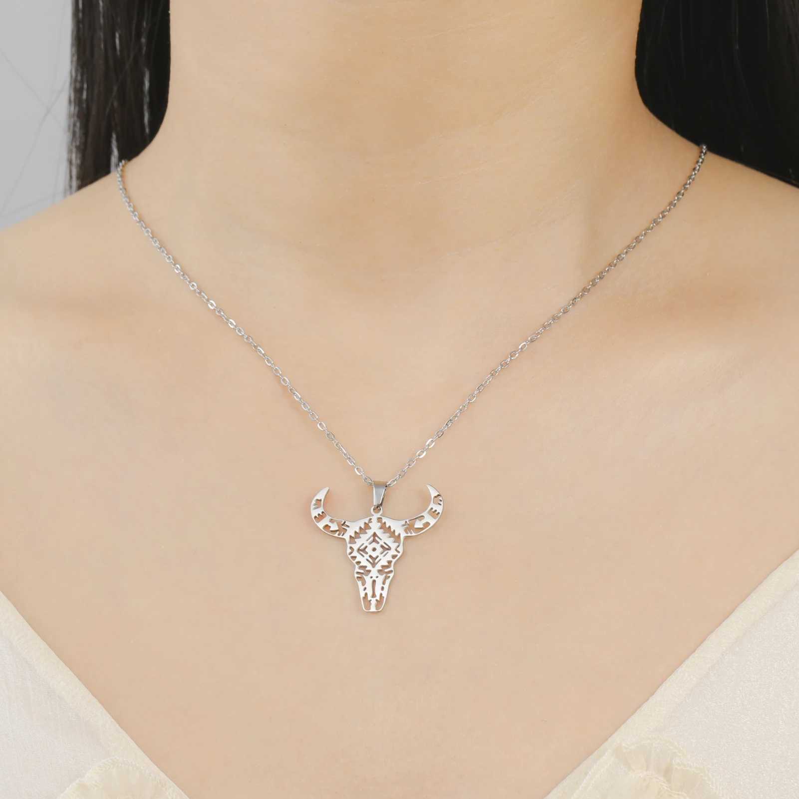 Unift Stainl Steel Bull Head Necklaces for Women Teen Strength Power Spiritual Animal Pendant Punk Hip Hop Statement JewelryXJ250219