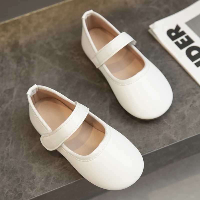 Little Girls Mary Janes Soft Leather Plain Design Autumn Children Princess Shoes Light Round Toe Daily 21-30 Toddler Kids Flats X2502202