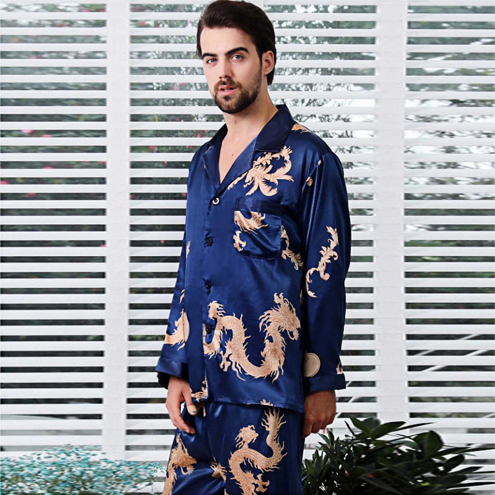 High quality material satin couples sleepwear set V-neck soft fabric suitable for all day comfortable womens sleepwear 250219