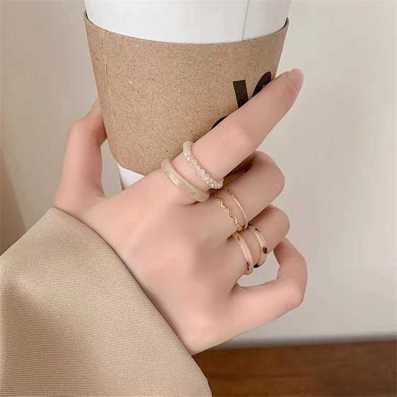 6pcs/set Rings Set for Wen Girl Vintage Simple Acrylic Gold Color Beaded Elastic Rings Fashion Accessories Finger Jewelry Gift X250220