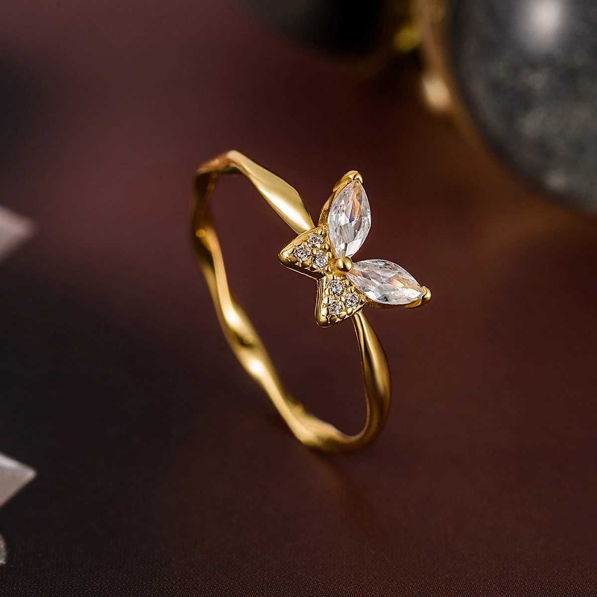 Real 925 Sterling Silver 18k Gold Plating Twisted Cubic Zirconia Ring For Wen INS Trend Fine Jewelry X250220