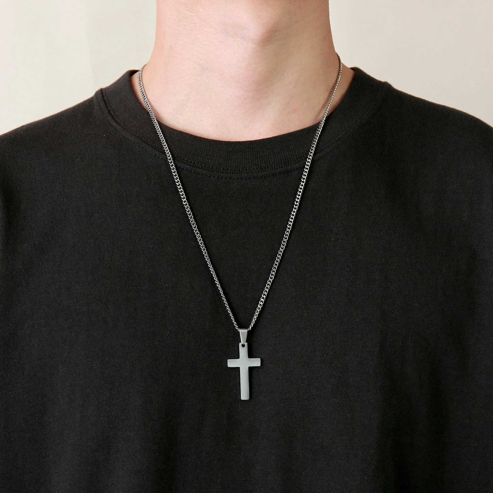Casual Cross Pendant Necklaces for Men BoysWaterproof Stainl Steel Pendant NecklacesAnniversary Birtay Jewelry GiftsXJ250219