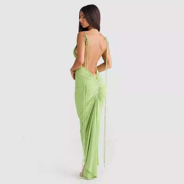 European and American ins pleated sexy backless suspender bag buttocks long solid color dress wholesale 2025 new casual fashion trend clothing