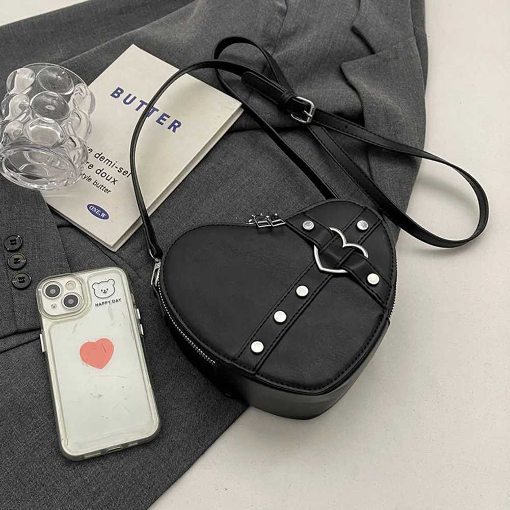 Women Heart Crossbody Bags PU Leather Simple Satchel Bag Solid Color Adjustable Strap Girls Dating Bag Y250528