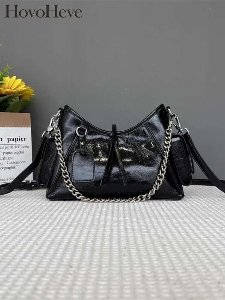 Women Motorcycle Personality Vintage Cowskin Genuine Leather Single Shoulder Crossbody Bags Ladies Casual Chain Armpit Bag