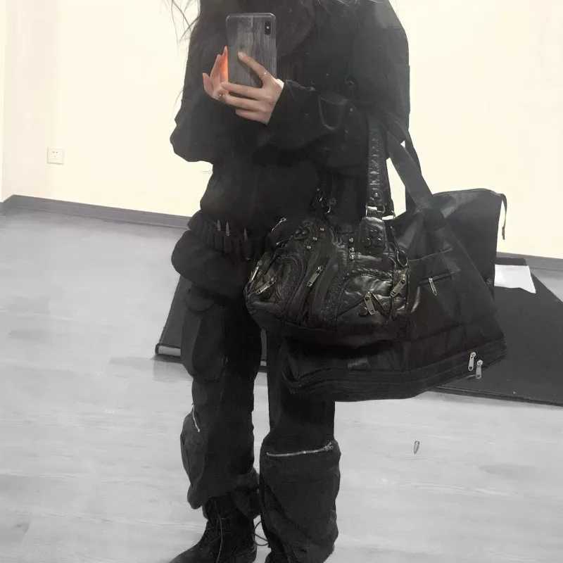 MBTI Black Y2k Women Shoulder Bag Vintage Punk Goth Fashion Designer Pu Leather Large Capacity Motorcycle Handbag Y250218