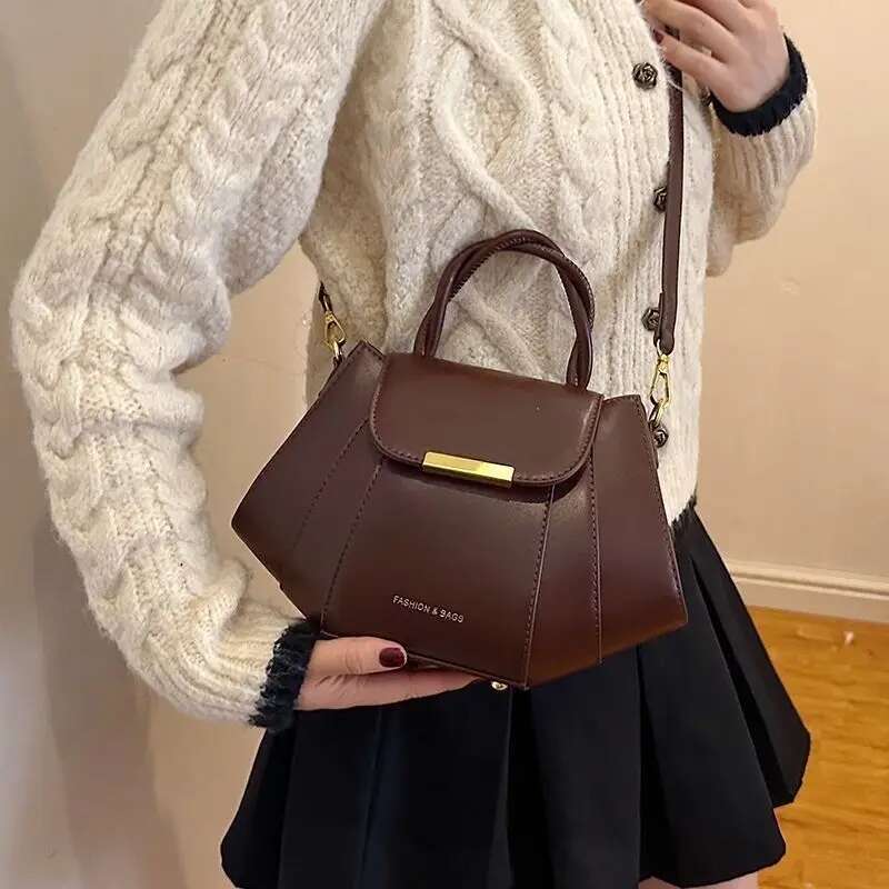 French Exquisite Handbag New Solid Color Fashionable Multifunctional High-end Texture Single Shoulder Diagonal Designer Bag