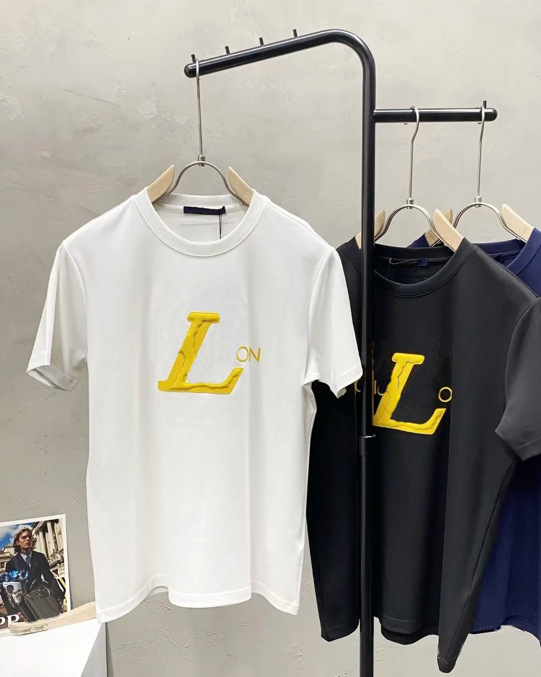 Mens T-shirt Designer Brand Short Sleeve Fashion Casual Cotton t shirt Outdoor Loose top Sports tshirt Alphabet print Large size tees tops S-5XL