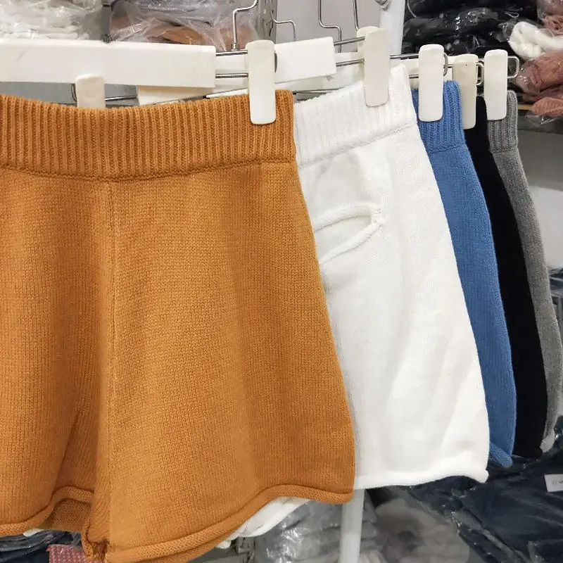 Womens Shorts Autumn Curling Elastic High Waist Knit Casual Shorts Womens Loose Bottoms Womens Clothing 250214
