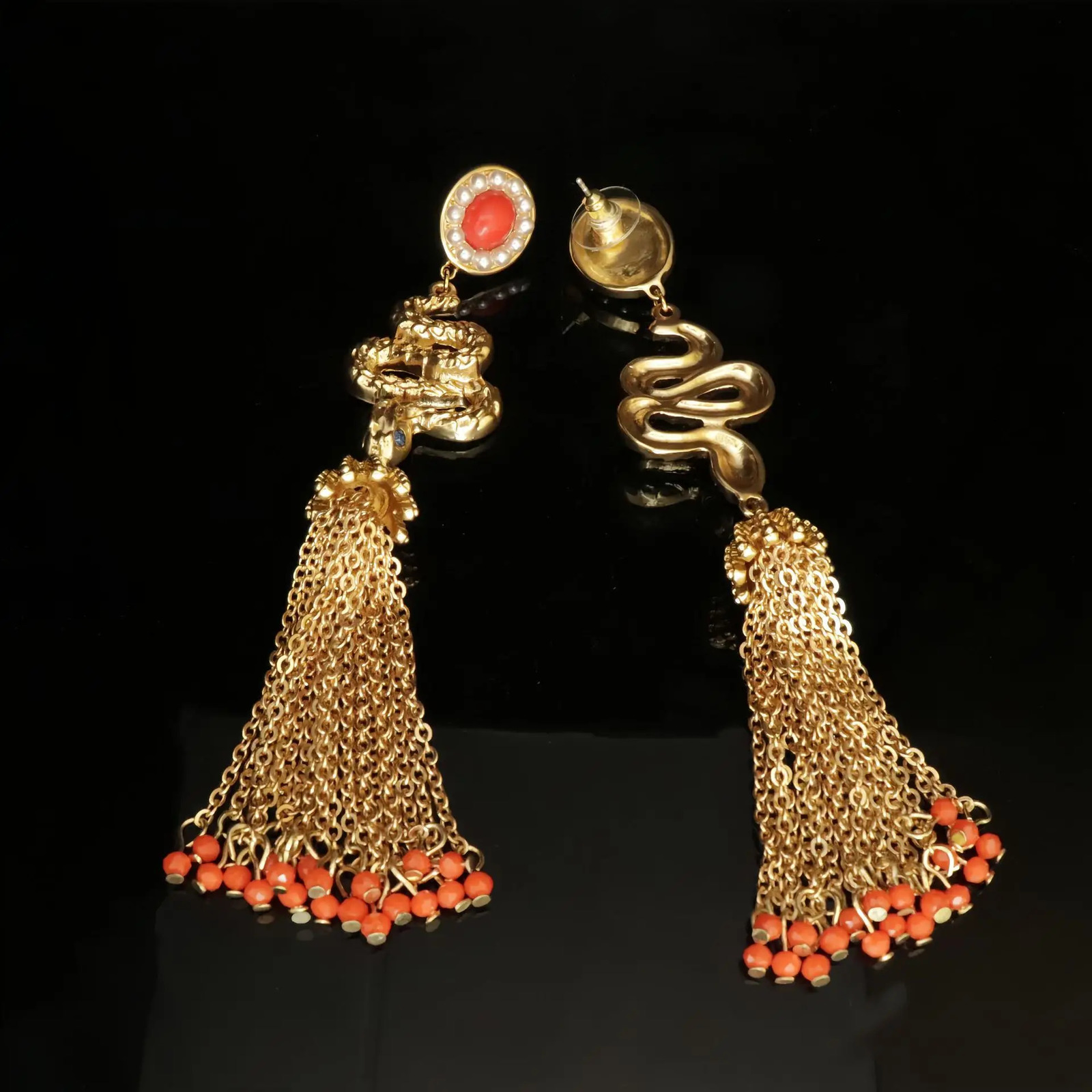 Fashion exaggerated snake tassel on stud earrings electroplated 24K gold with pearl earrings 250220