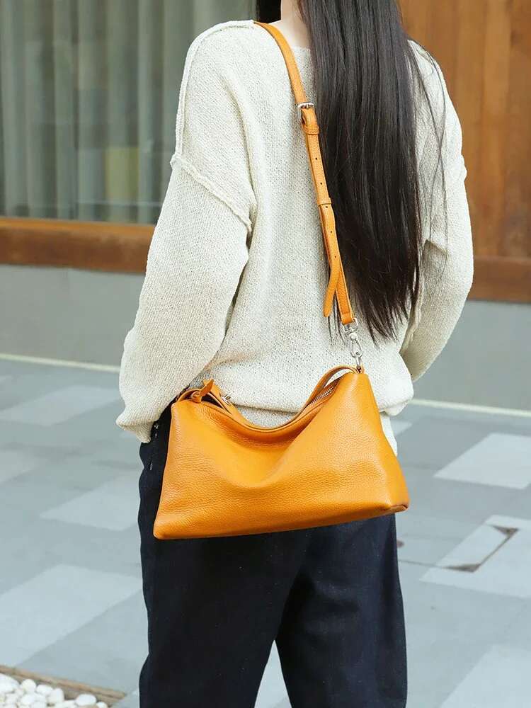 2025 New Simple Yellow Green Color Soft Tote 100% Natural Cow Leather Women Handbag Good Shape Female Shoulder Bag