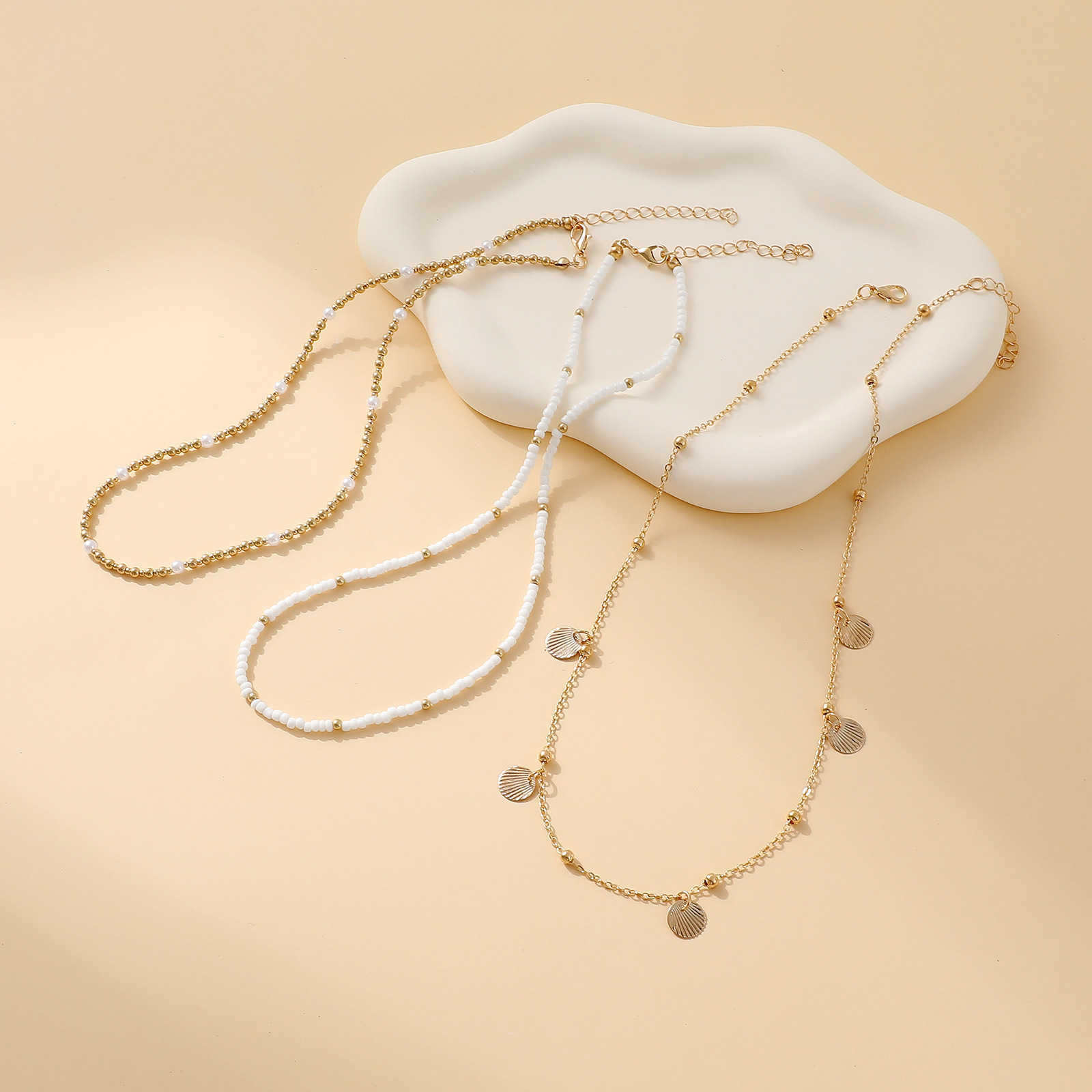 Pendant Necklaces Bohemian Metal Shell Stacked Rice Bead Necklace Female Ins Niche Pearl Bead Collar Chain H25219