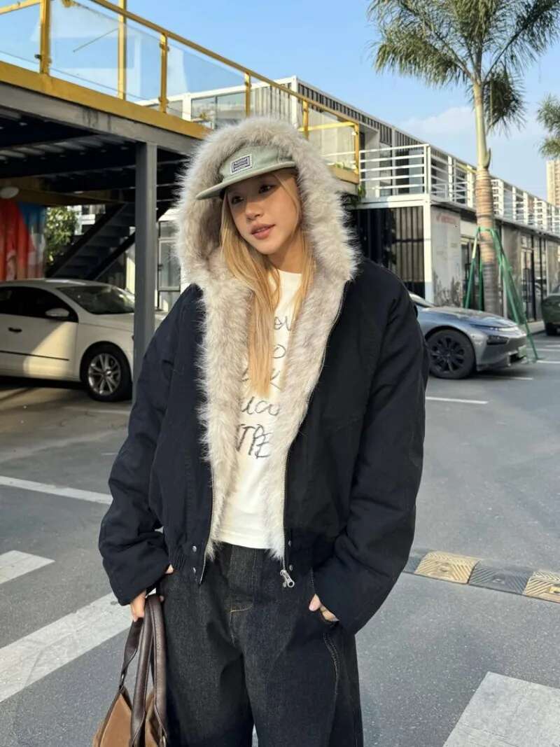 American Retro Fur Collar Hooded Women Y2K Streetwear Winter New Veet Thickened Warm Haruku Loose Casual Jacket