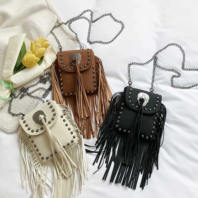 Punk Shoulder Bag Tassel in Leather Shoulder Bag For Women Europe And America Wallet Travel Y250218