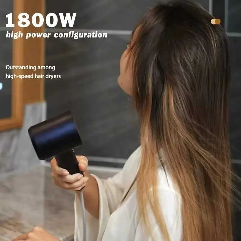 0000Rpm High Speed Hair Dryer Negative Ion Hair Care Constant Temperature and 800W Powerful Wind Low Noise Styling Tool W250220