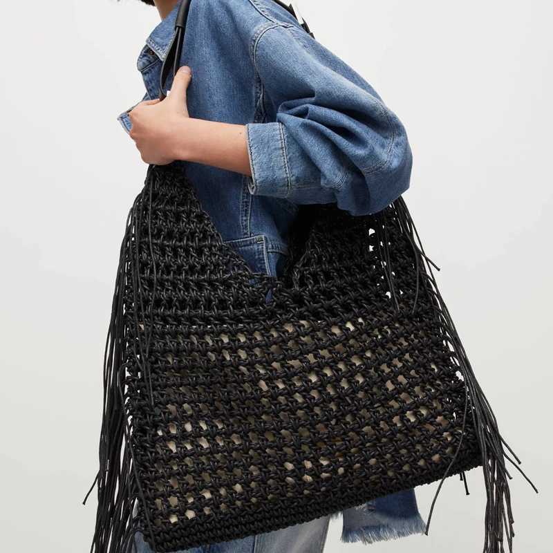 Bohemian Beach Bag For Women Luxury Designer Handbags Purses 2023 New In Nylon Rope To Weave Hollow Out Tassel With Inner Pocket Z250219