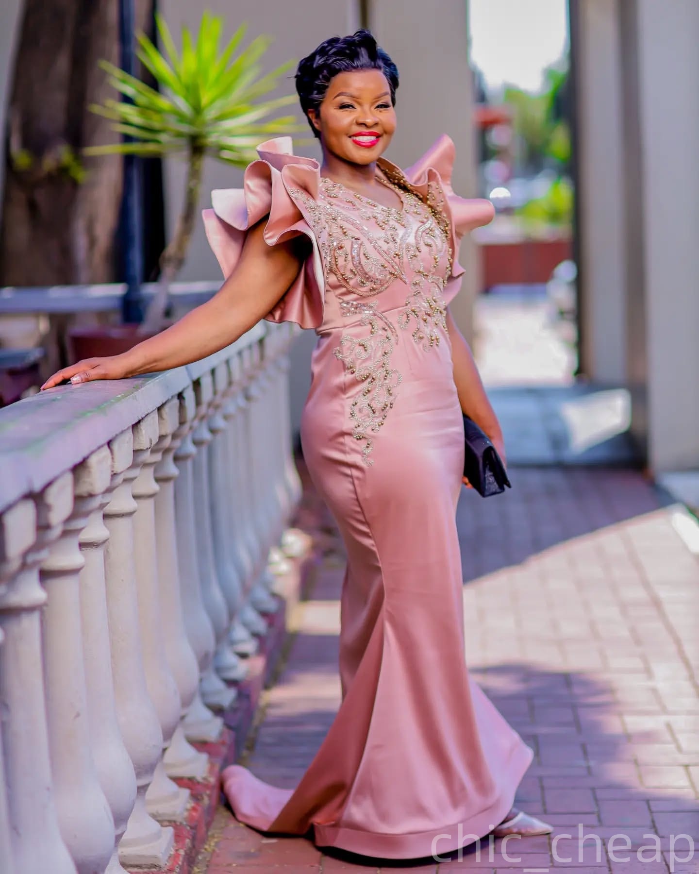 Blush Pink Mermaid Prom Dresses 2025 Lace Beaded Satin V-neck Evening Formal Party Second Birthday Engagement Gowns Plus Size Dress For Special Occasi