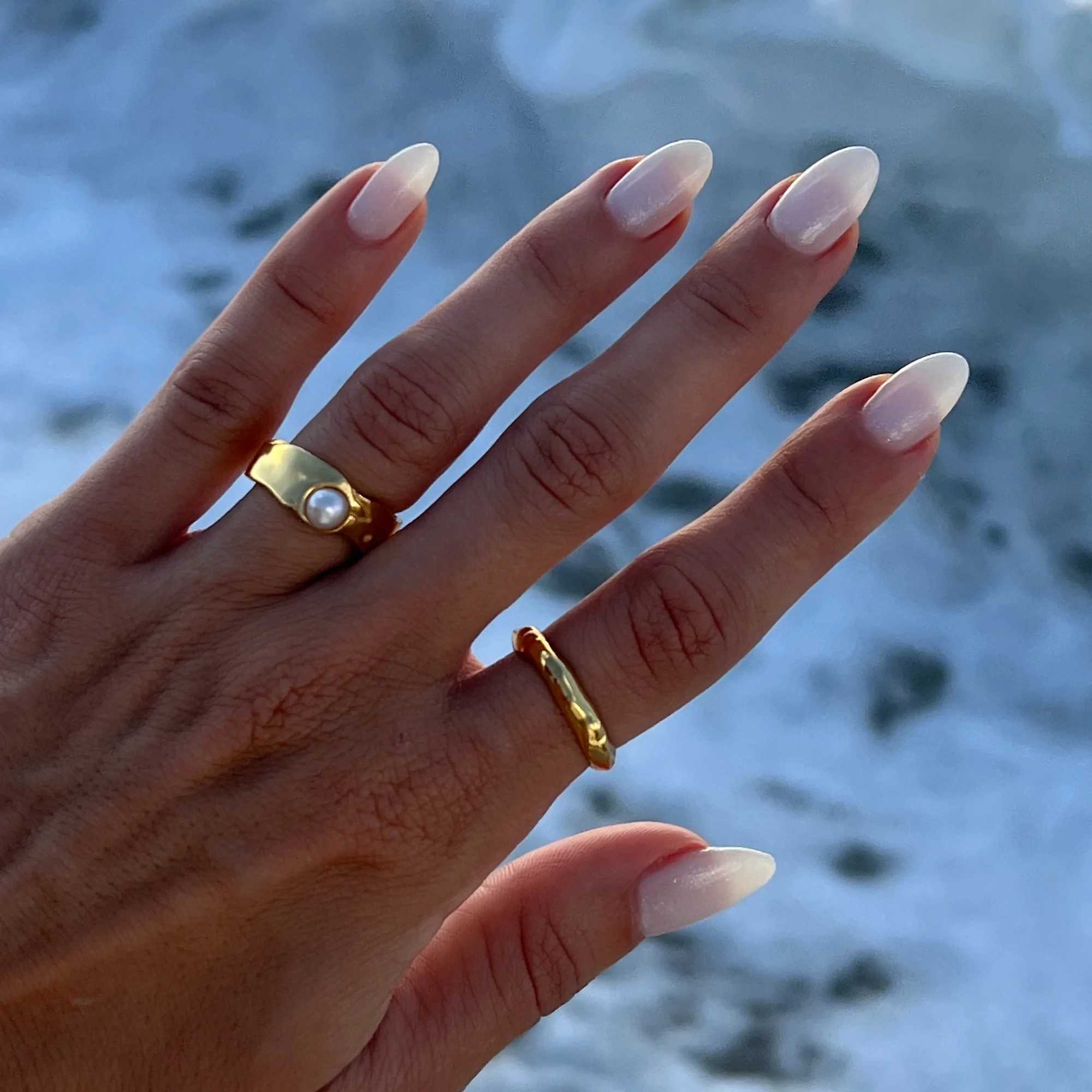 World Vintage Style Ring 18K PVD gold plated Fresh Water Pearl Stainless Steel Jewelry Elegant Imitation Ring Accessories New X250220