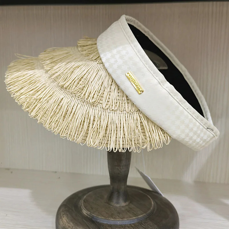Women Sun Cap Fashion Tassel Decoration Straw Cap Emport Top Summer Beach Hat Visors cap hats ladies caps womens hat 250219